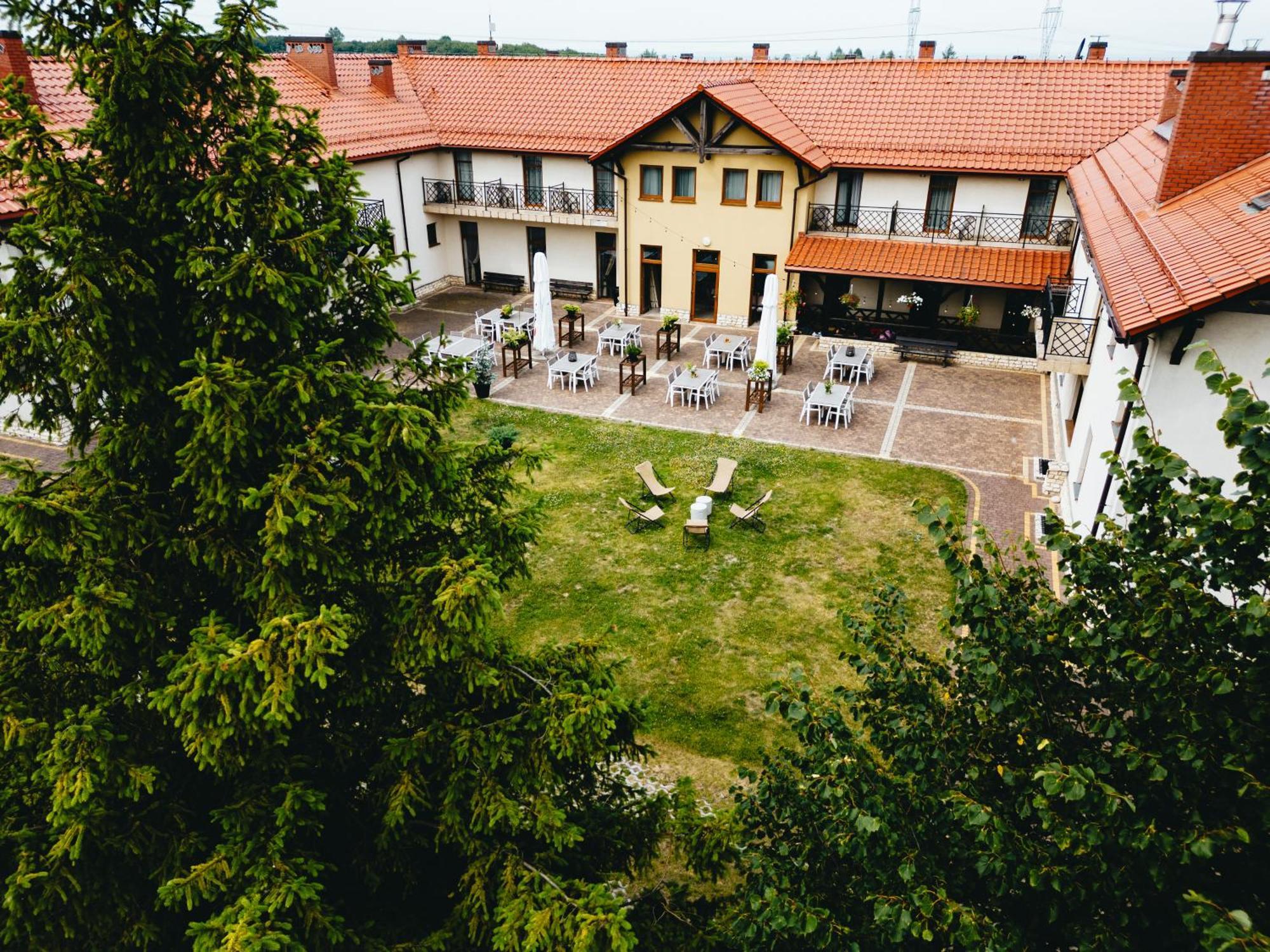 Hotel Pod Figura Огродзенец Экстерьер фото